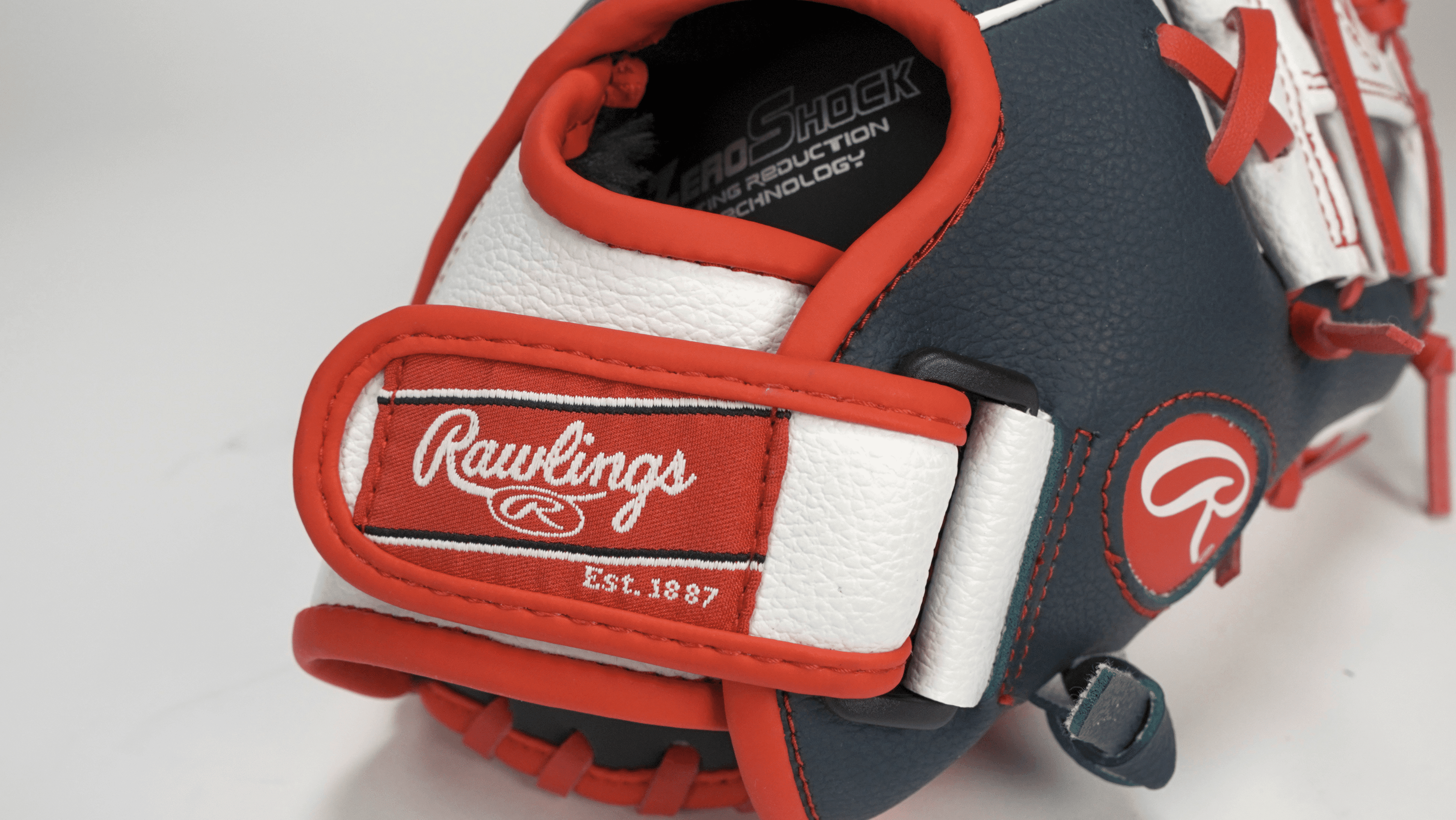 Players Series 11 In. Youth T-Ball and Baseball Gloves and Mitts, Right Hand Throw